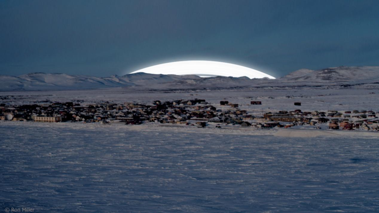 在北极圈看地球的星环